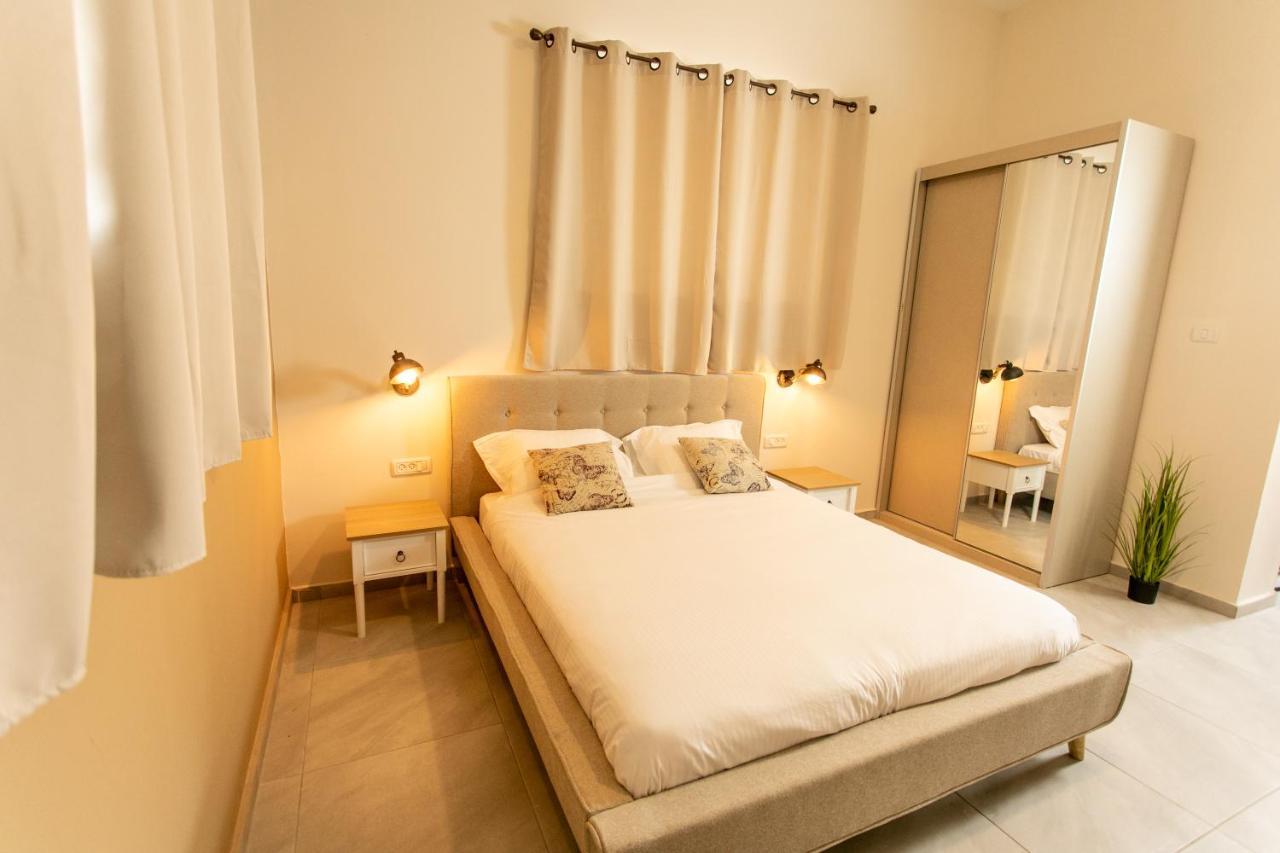 Eshel Mansion - Boutique Suites Beersheba Esterno foto